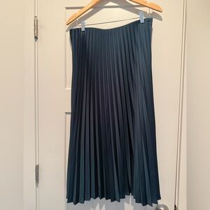 J.Crew Teal/Green Pleated Skirt Elastic Waist EUC